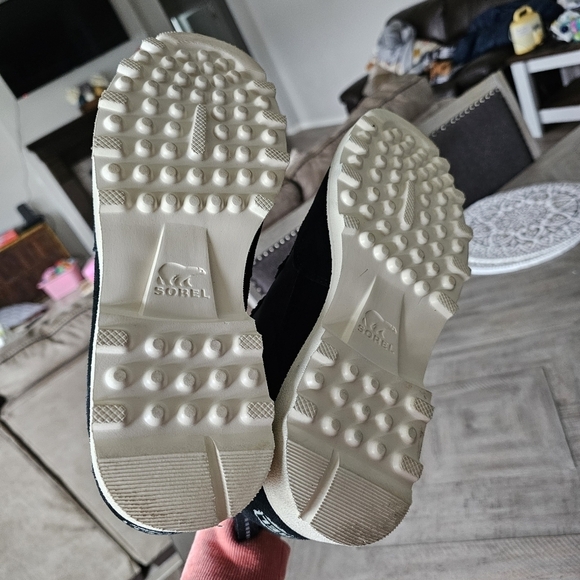 Sorel Caribou OTM Boots - Picture 7 of 9